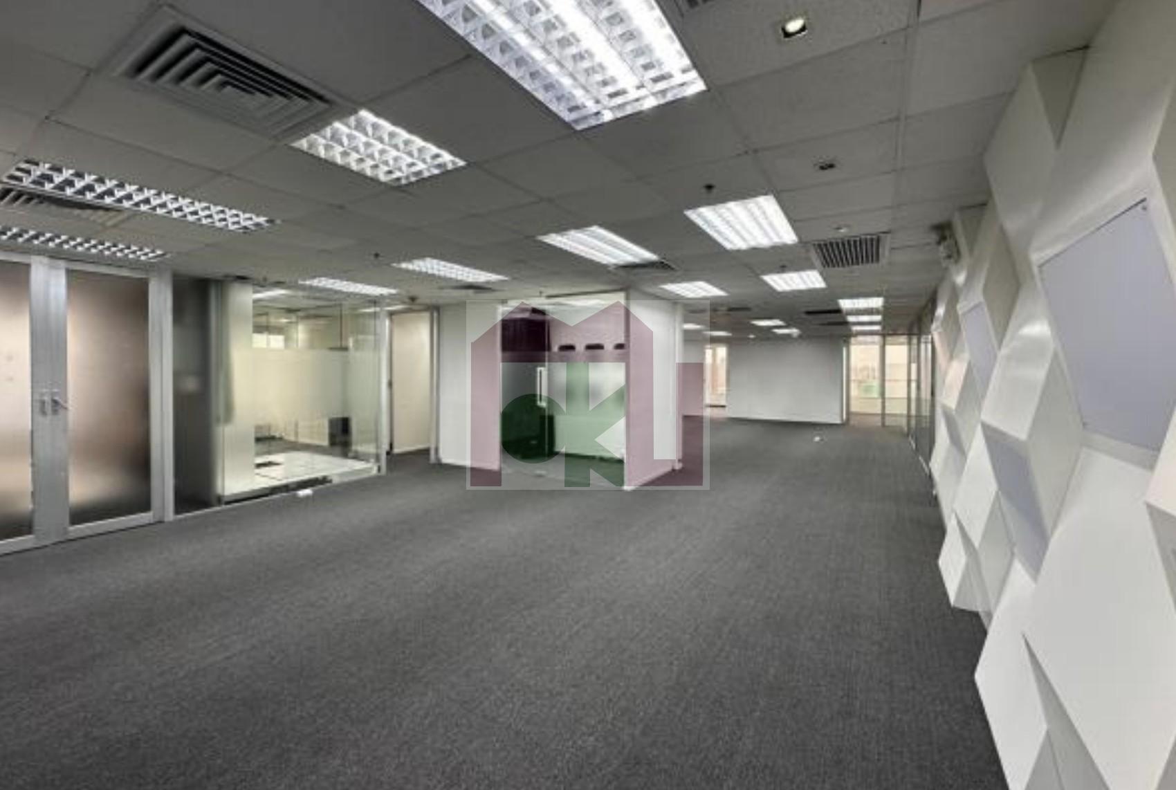 Skyline Tower building or unit photo